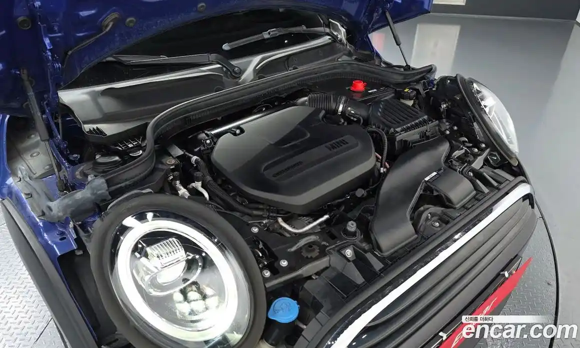 Mini Cooper 2019 1.5 гидро в Москве, фото 6