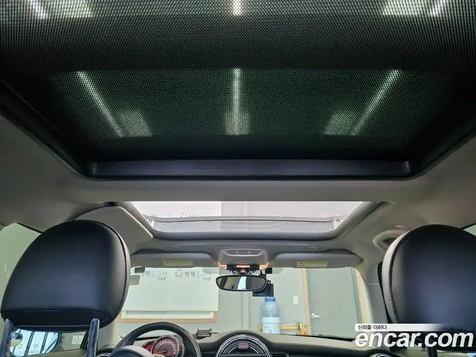 Mini Cooper 2015 1.5 гидро в Москве № 802604, фото 18