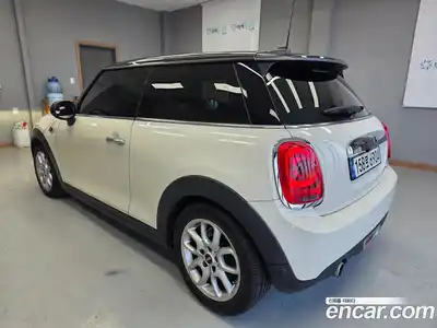 Mini Cooper 2015 1.5 гидро в Москве № 802604, миниатюра 2