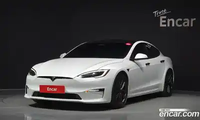 Tesla Model S, 2023