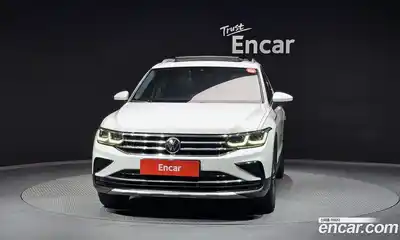 Volkswagen Tiguan 2021 2.0 гидро в Москве № 826233, миниатюра 3
