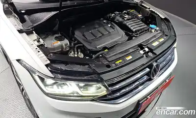 Volkswagen Tiguan 2021 2.0 гидро в Москве № 826233, миниатюра 6