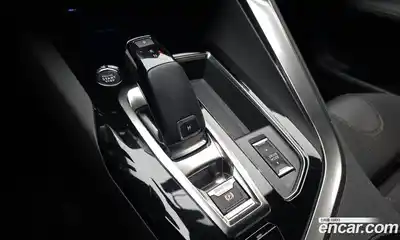 Peugeot 3008 2022 1.2 гидро в Москве № 827452, миниатюра 9