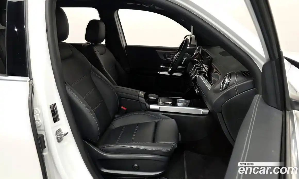 Mercedes-Benz EQB 2023 0.2 гидро в Москве № 859228, фото 11