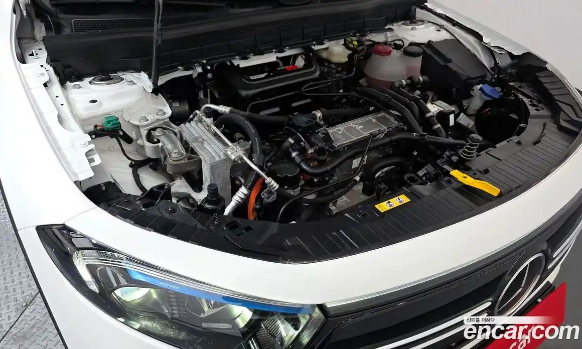 Mercedes-Benz EQB 2023 0.2 гидро в Москве № 859228, фото 6