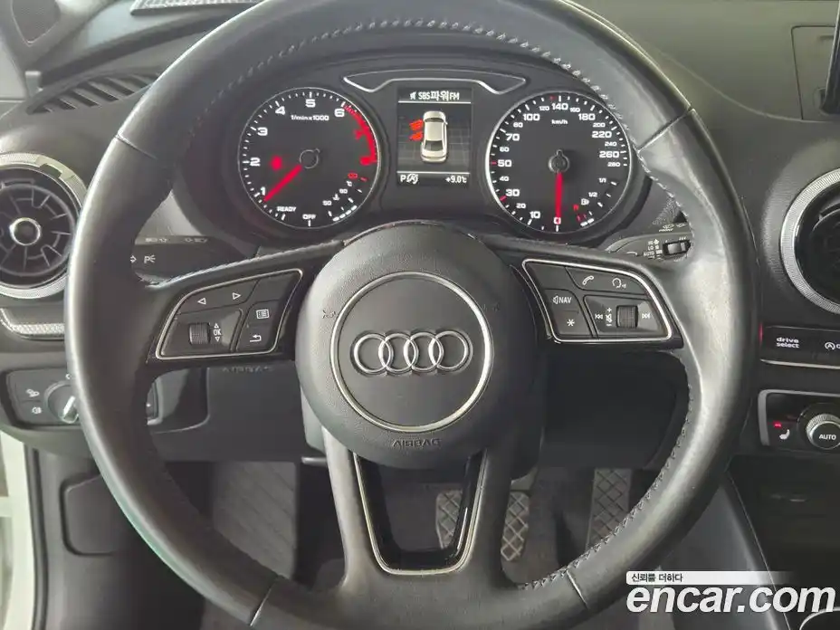 Audi A3 2018 2.0 гидро в Москве № 860151, фото 9