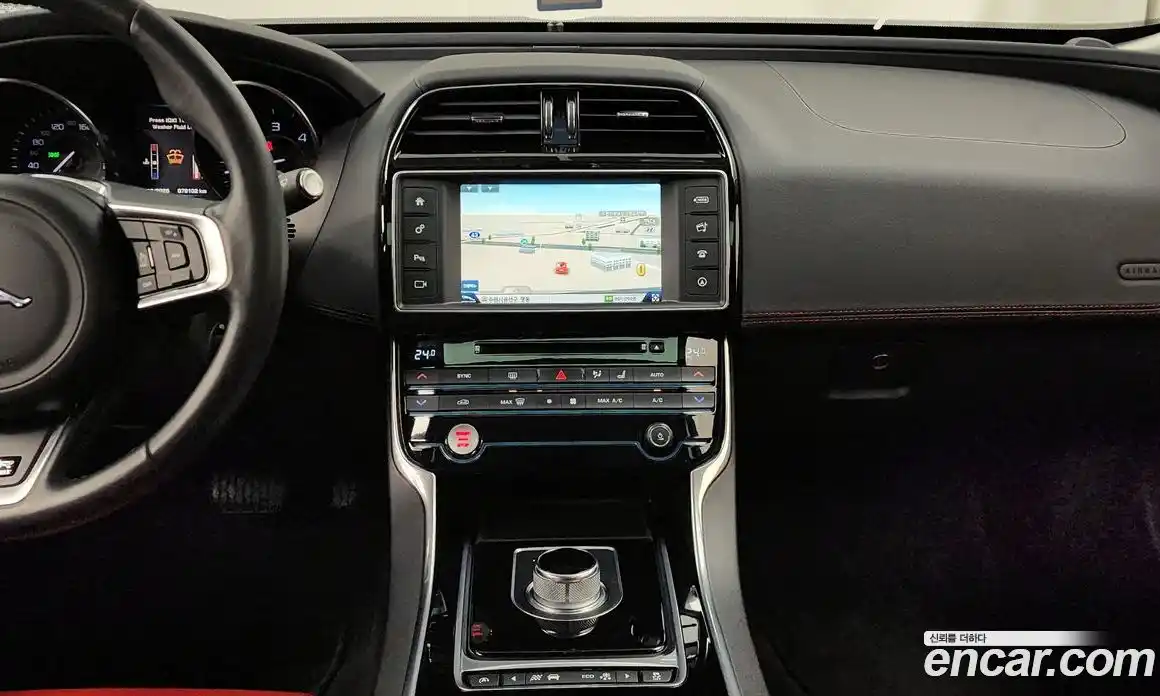 Jaguar XE 2016 2.0 гидро в Москве № 863521, фото 14