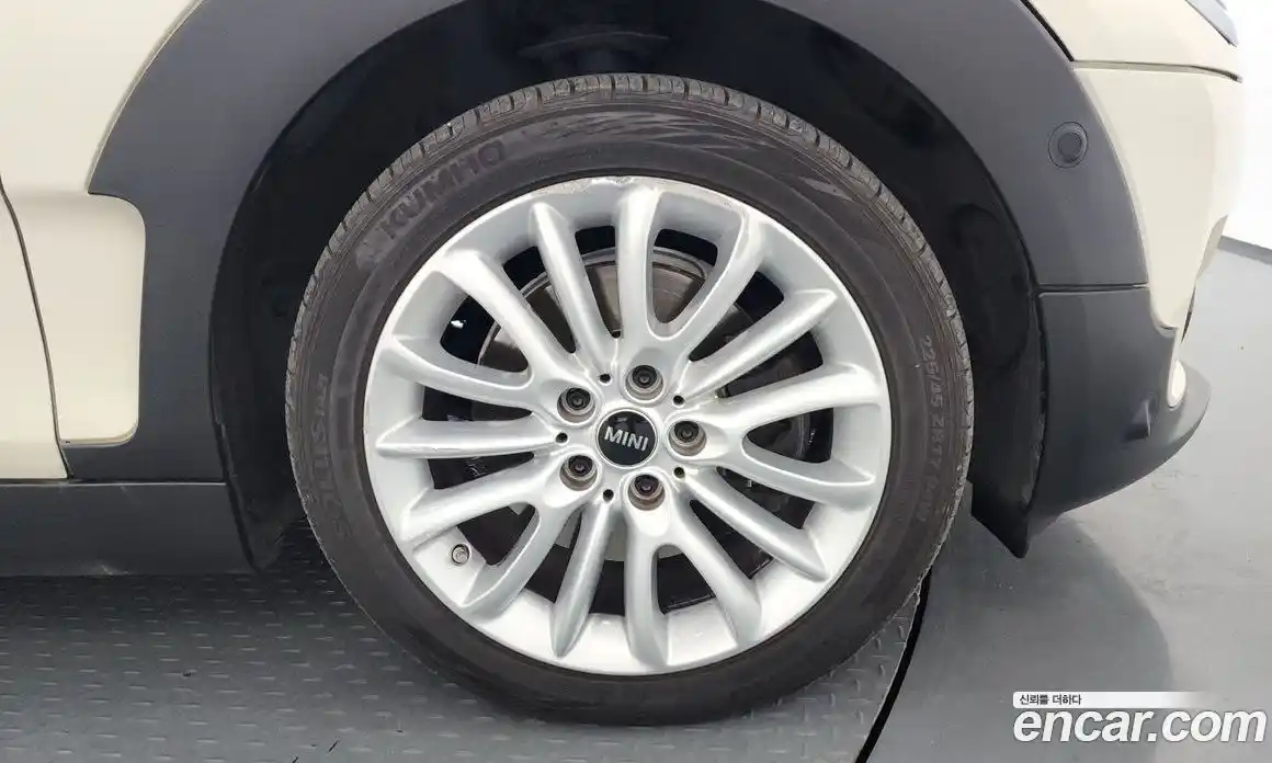 Mini Clubman 2019 2.0 гидро в Москве № 895332, фото 5