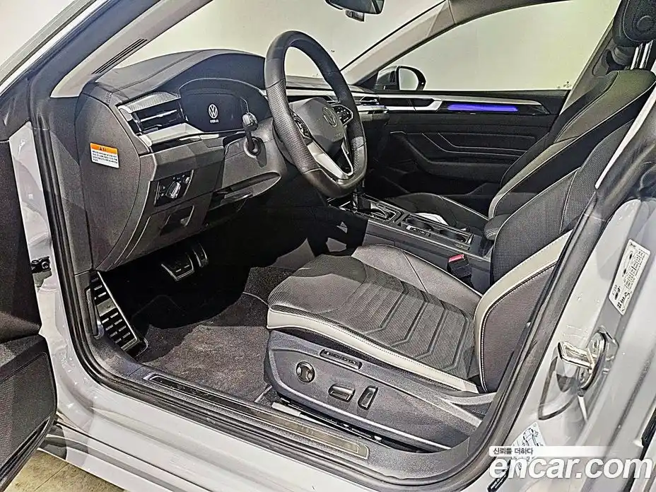 Volkswagen Arteon 2023 2.0 гидро в Москве № 896292, фото 10