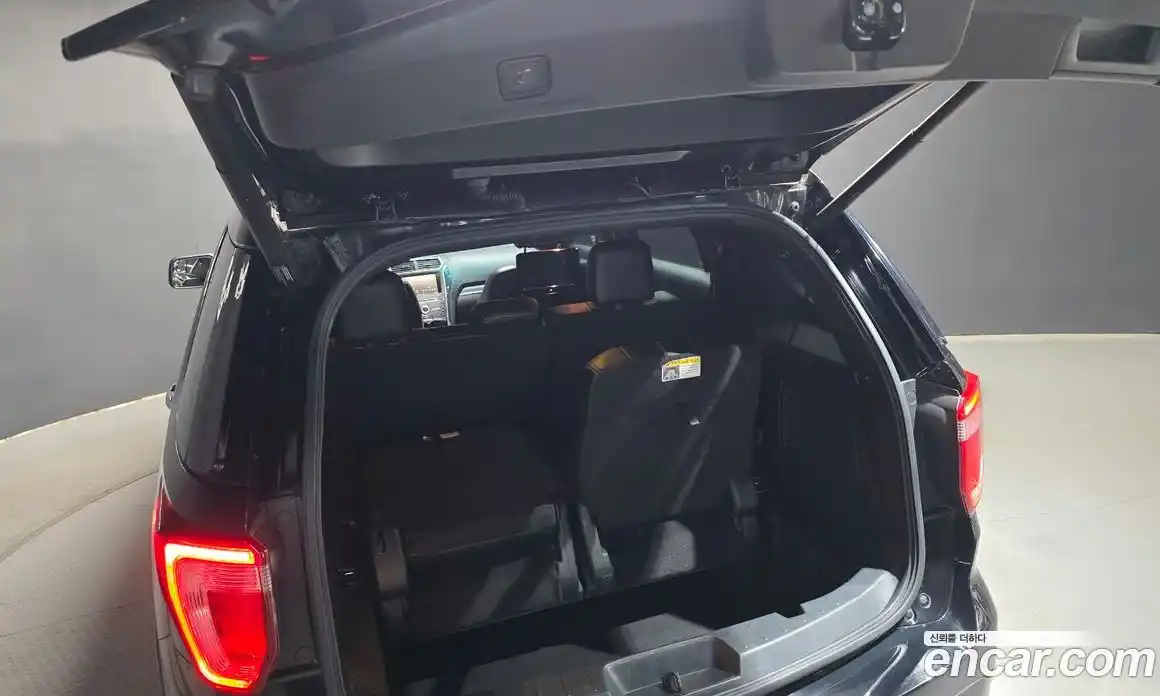 Ford Explorer 2016 2.3 гидро в Москве № 896949, фото 20