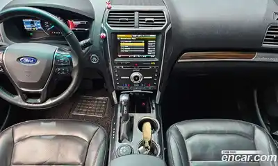 Ford Explorer 2016 2.3 гидро в Москве № 896949, миниатюра 7