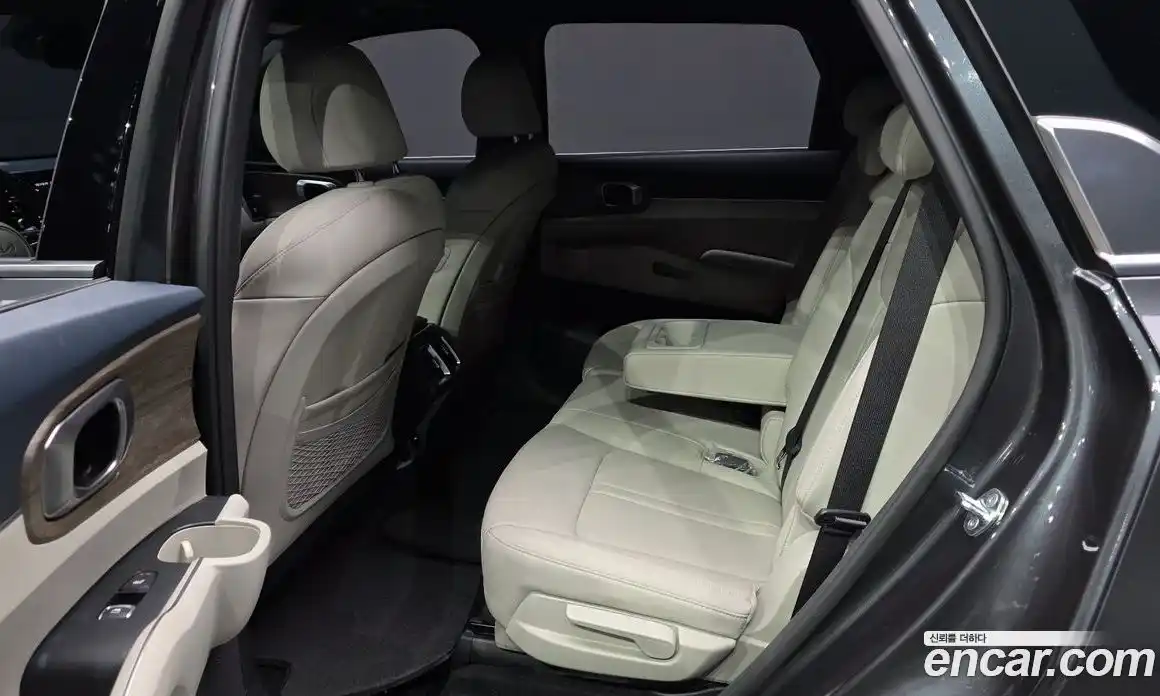 Kia Sorento 2022 1.6 Автомат в Москве № 928851, фото 12