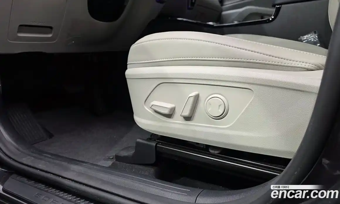 Kia Sorento 2022 1.6 Автомат в Москве № 928851, фото 18