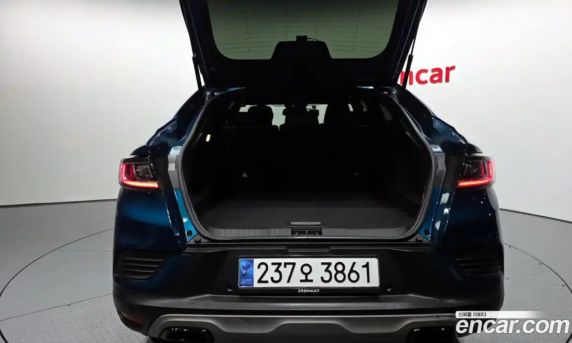 Renault Arkana 2024 1.6 гидро в Москве, фото 20