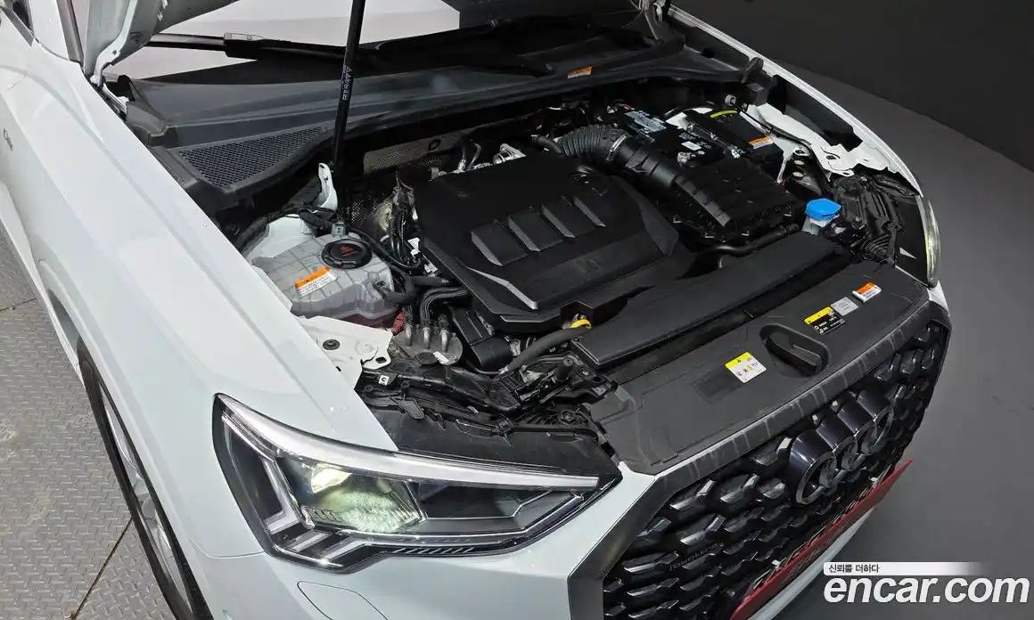 Audi Q3 2022 2.0 гидро в Москве № 970229, фото 6