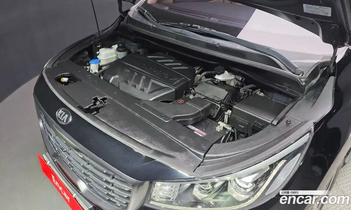 Kia Canival 2018 2.2 гидро в Москве № 972587, фото 6