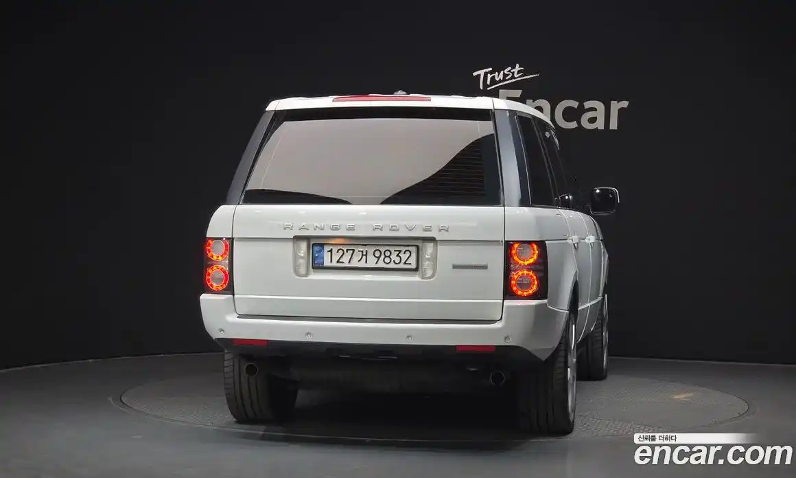 Land Rover Range-Rover 2012 5.0 гидро в Москве № 975521, фото 4
