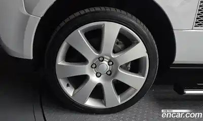 Land Rover Range-Rover 2012 5.0 гидро в Москве № 975521, миниатюра 5