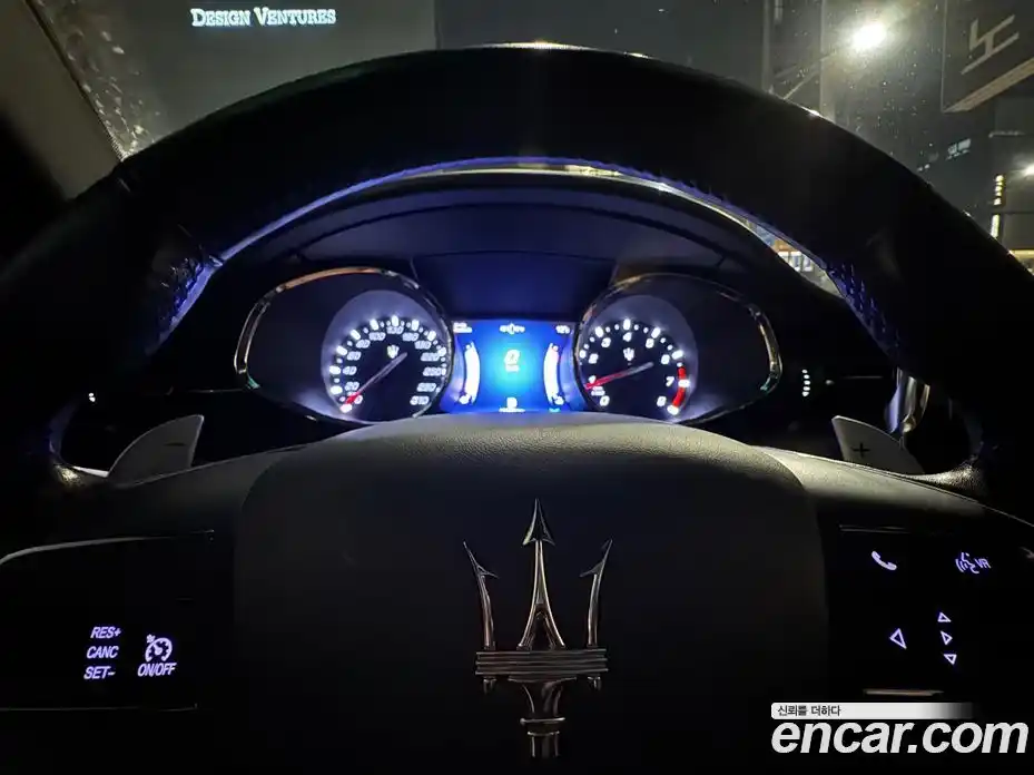 Maserati Quattroporte 2016 3.0 гидро в Москве № 976468, фото 11