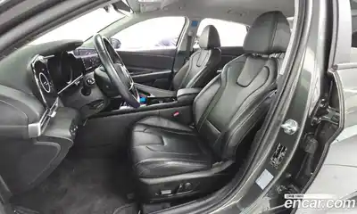 Hyundai Avante 2022 1.6 Автомат в Москве № 1002557, миниатюра 10