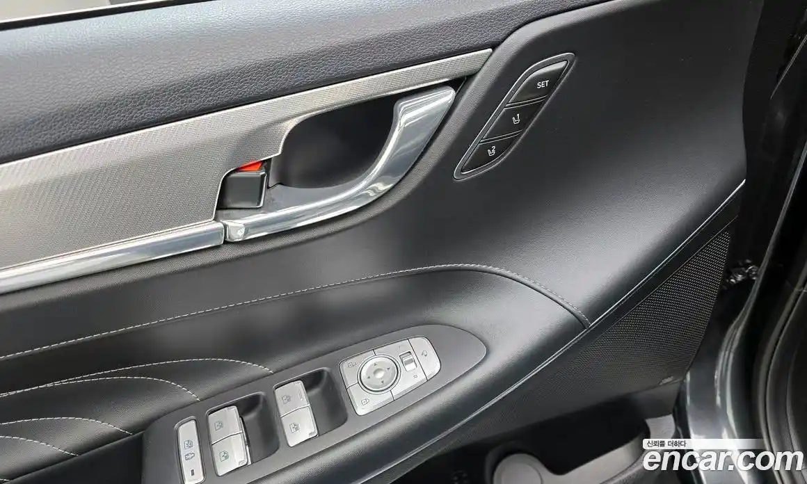 Hyundai Grandeur 2020 2.4 Автомат в Москве № 1008370, фото 18