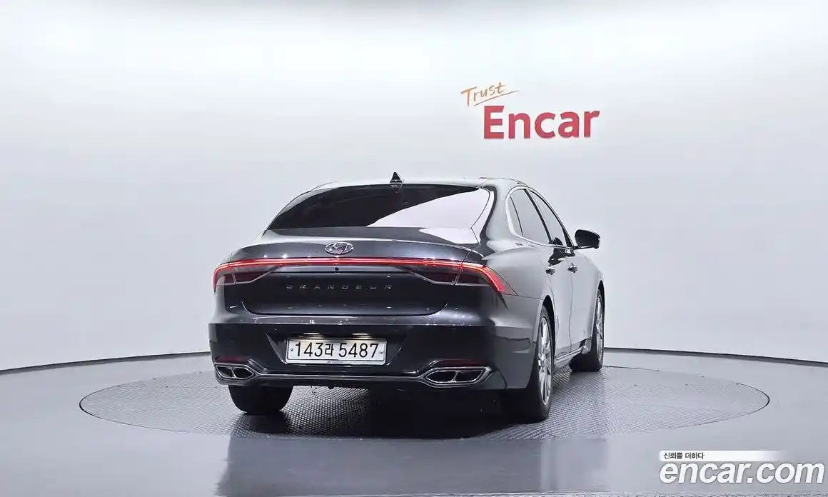 Hyundai Grandeur 2020 2.4 Автомат в Москве № 1008370, фото 4