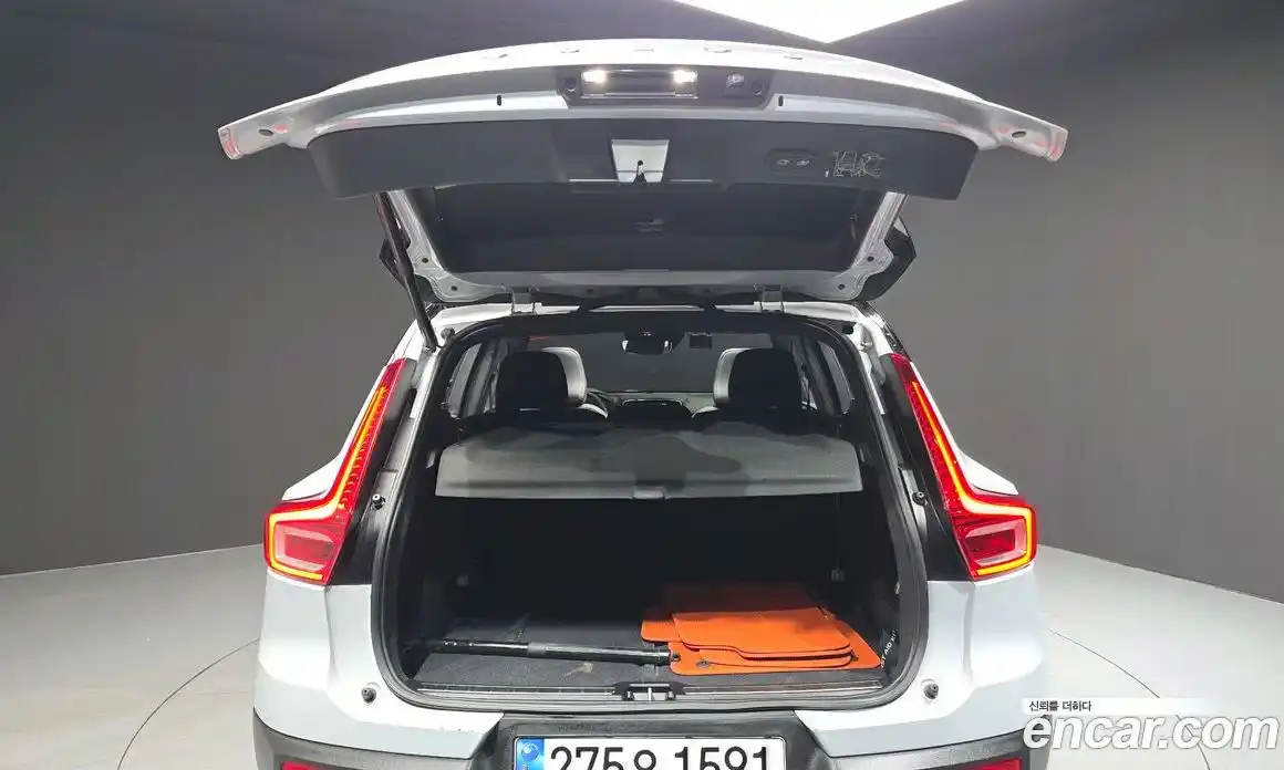 Volvo XC40 2021 2.0 гидро в Москве № 1009767, фото 20