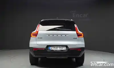 Volvo XC40 2021 2.0 гидро в Москве № 1009767, миниатюра 4