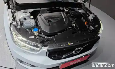 Volvo XC40 2021 2.0 гидро в Москве № 1009767, миниатюра 6