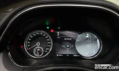 Genesis GV70 2024 2.5 Автомат в Москве № 1010042, миниатюра 8