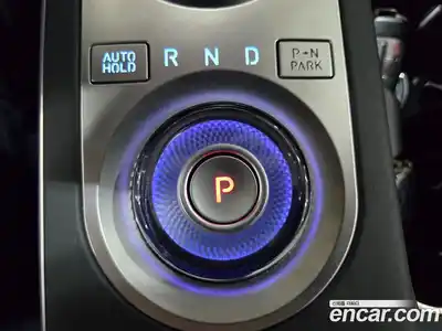 Genesis GV70 2024 2.5 Автомат в Москве № 1010042, миниатюра 9