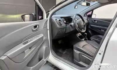 Renault QM3 2017 1.5 гидро в Москве, миниатюра 11