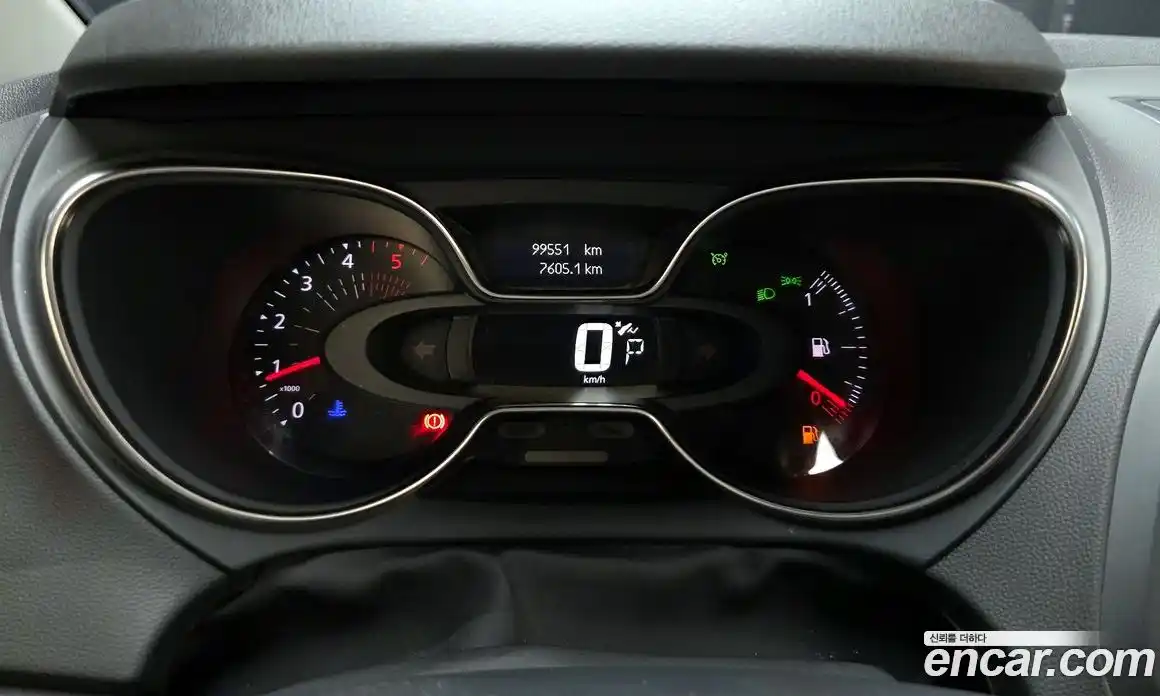Renault QM3 2017 1.5 гидро в Москве, фото 8