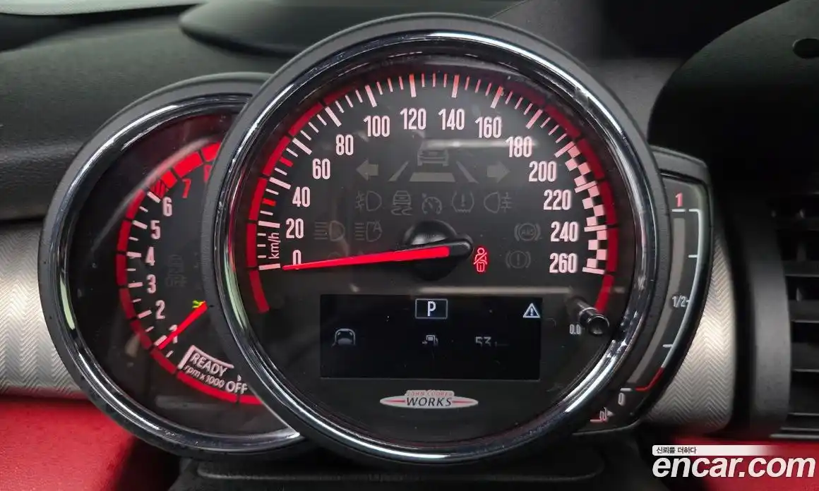 Mini Cooper 2018 2.0 гидро в Москве № 1014013, фото 8