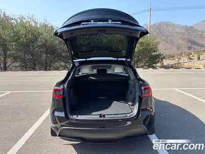 Tesla Model Y 2024 гидро в Москве № 1014348, миниатюра 7