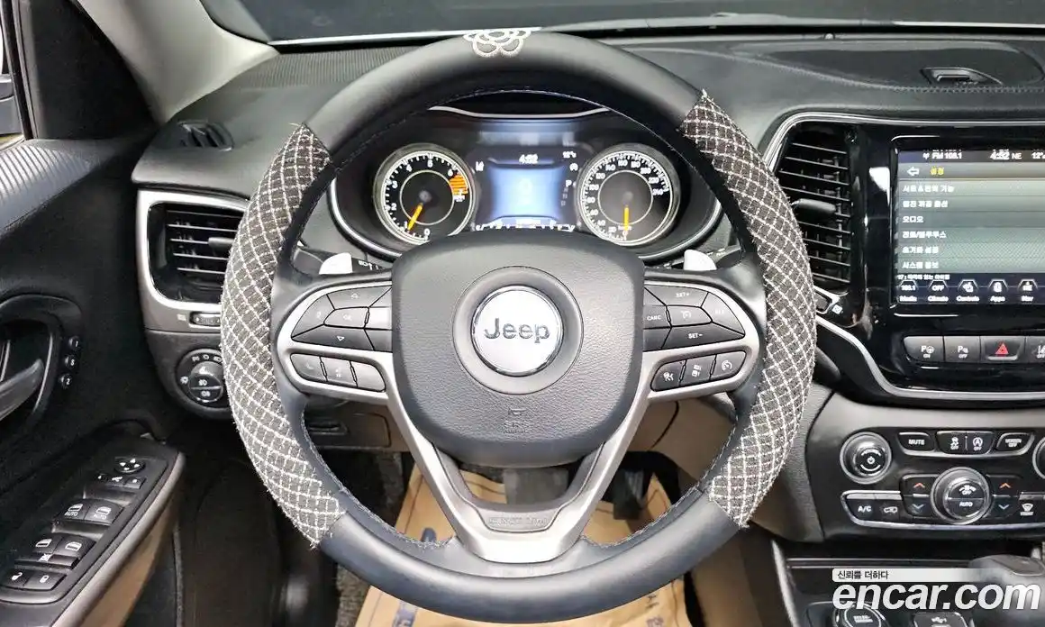 Jeep Cherokee 2020 2.4 гидро в Москве № 1014985, фото 15