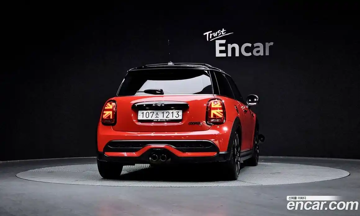 Mini Cooper 2021 2.0 гидро в Москве № 140595, фото 4