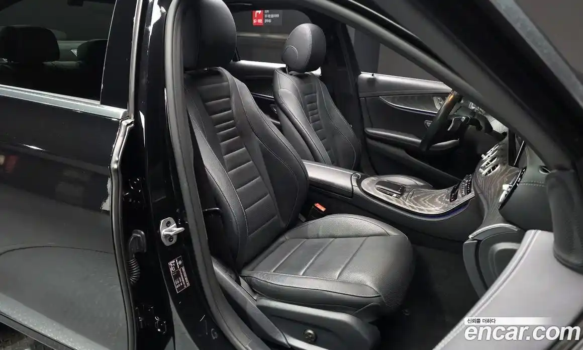 Mercedes-Benz E-Class 2022 2.0 гидро в Москве, фото 13