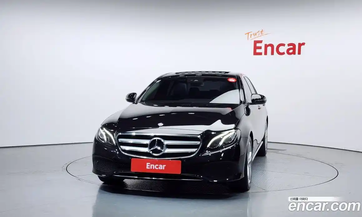 Mercedes-Benz E-Class 2018 2.0 гидро в Москве № 143067, фото 3