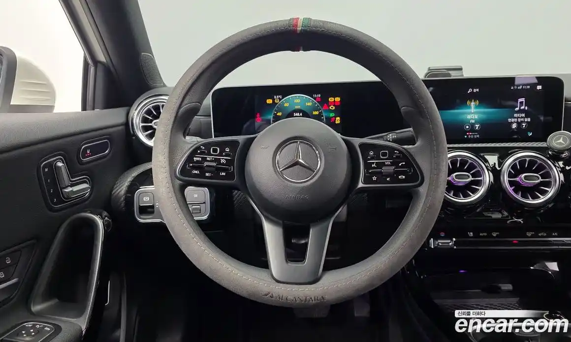 Mercedes-Benz A-Class 2020 2.0 гидро в Москве № 143710, фото 13