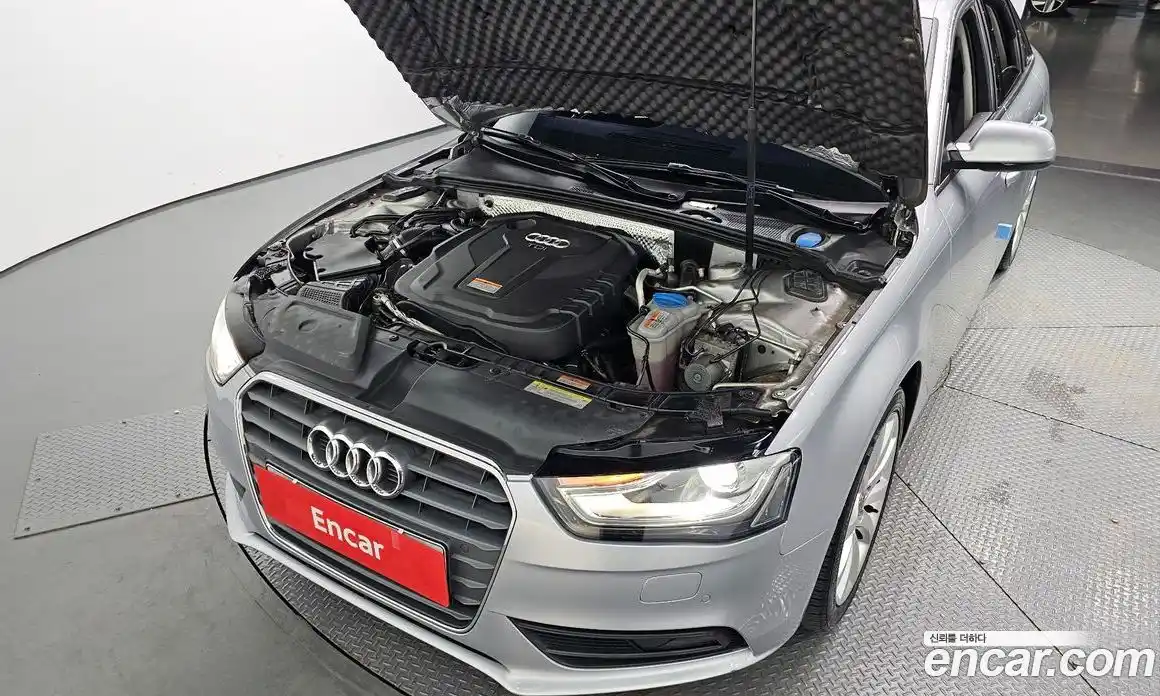 Audi A4 2015 2.0 гидро в Москве № 156374, фото 6