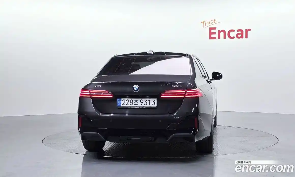 BMW 5-Series 2024 2.0 гидро в Москве № 157677, фото 4