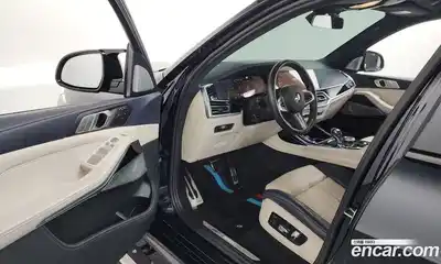 BMW X7 2022 4.4 гидро в Москве № 157695, миниатюра 10