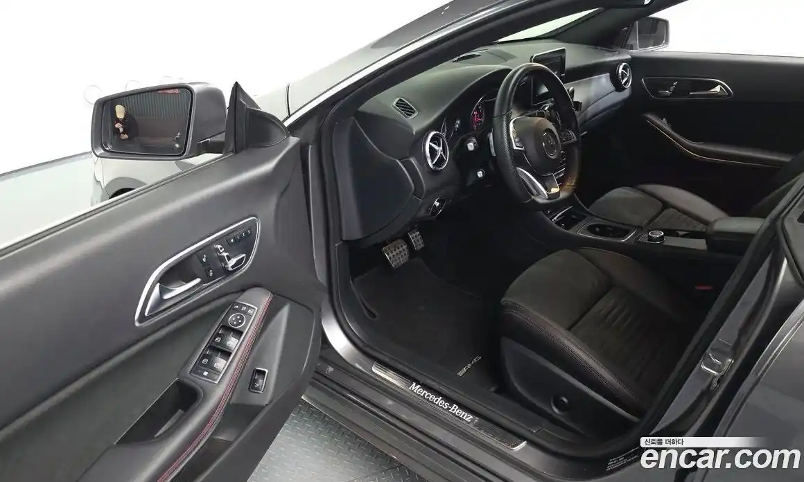 Mercedes-Benz CLA-Class 2018 2.0 гидро в Москве № 160548, фото 11