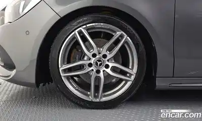 Mercedes-Benz CLA-Class 2018 2.0 гидро в Москве № 160548, миниатюра 5