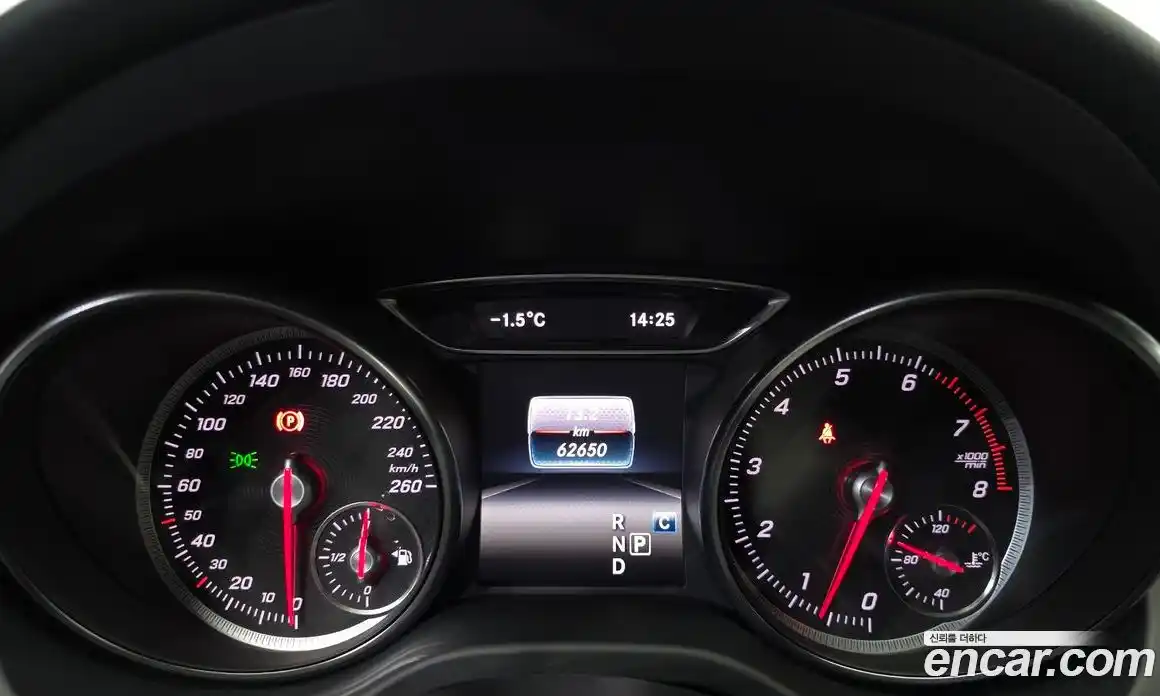 Mercedes-Benz CLA-Class 2018 2.0 гидро в Москве № 160548, фото 8
