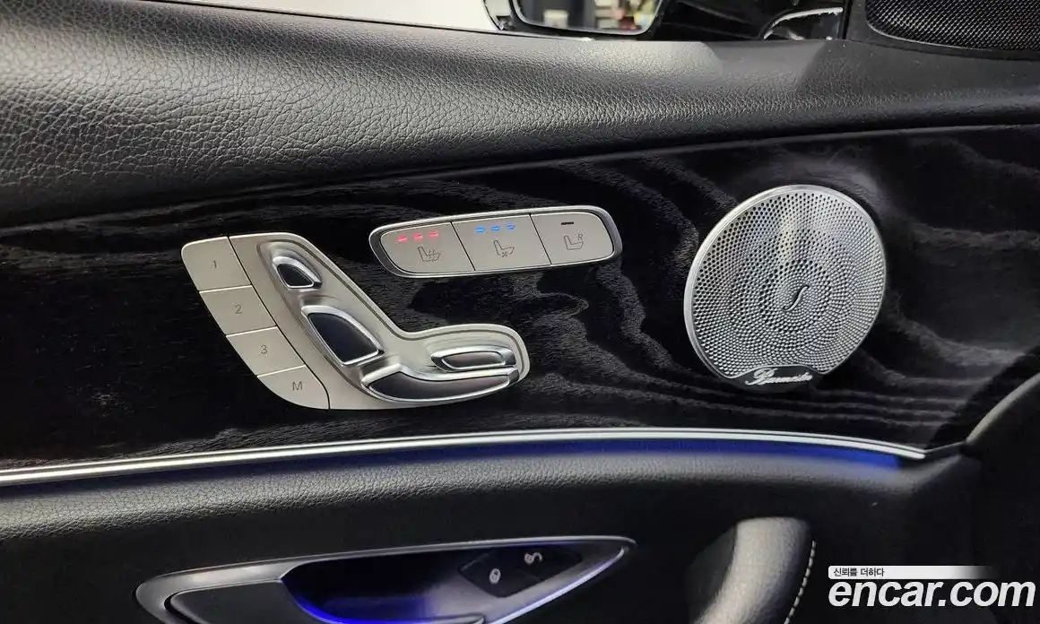 Mercedes-Benz E-Class 2017 2.0 гидро в Москве № 160918, фото 17