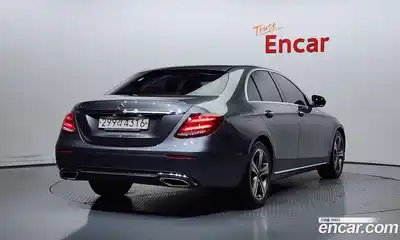 Mercedes-Benz E-Class 2017 2.0 гидро в Москве № 160918, миниатюра 2