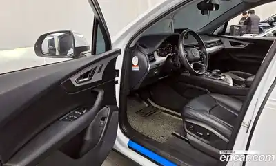 Audi Q7 2019 2.0 гидро в Москве № 161359, миниатюра 10