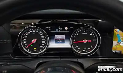 Mercedes-Benz E-Class 2019 1.9 гидро в Москве № 161679, миниатюра 8